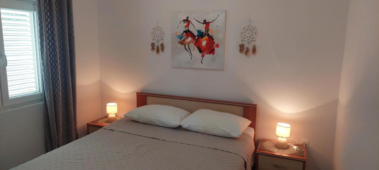 Apartments Nikola Caska โนวาลยา ภายนอก รูปภาพ
