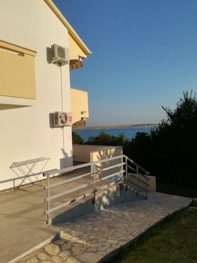 Apartments Nikola Caska โนวาลยา ภายนอก รูปภาพ